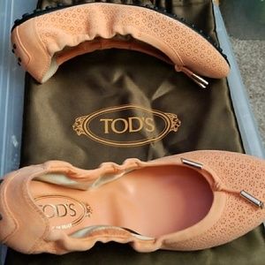 Women's Tod's Ballet flats
brand new .